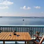Panoramic Sea View Evmenia And Harbourside Sea Front Apartament Loutraki (Skopelos)