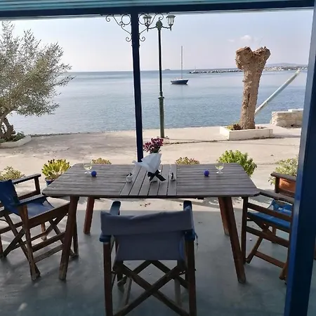 Panoramic Sea View Evmenia And Harbourside Sea Front לוטראקי