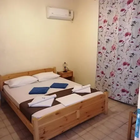 Panoramic Sea View Evmenia And Harbourside Sea Front Loutraki (Skopelos)