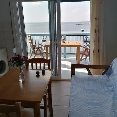 Panoramic Sea View Evmenia And Harbourside Sea Front Lejlighed *