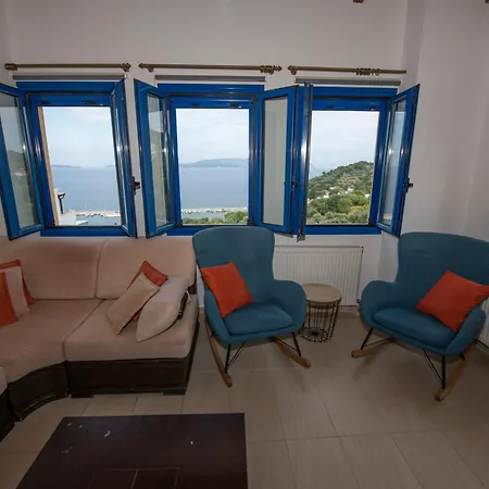 Apartament Panoramic Sea View Evmenia And Harbourside Sea Front Loutraki (Skopelos)